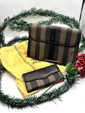 Autentico portafoglio Fendi pochette e abbinato, a righe marroni 11x8