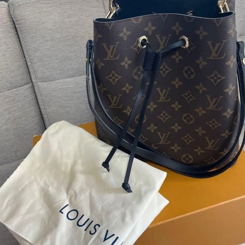 Borsa tracolla louis vuitton - a,