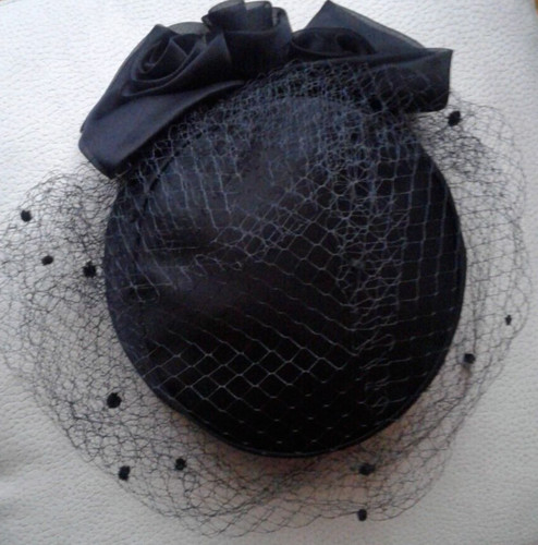 Cappello donna nero con rose - nero,