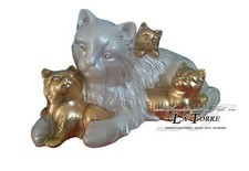 Statua scultura mamma gatto