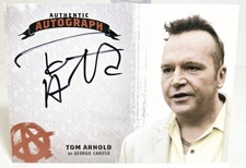 Tom Arnold nei panni di