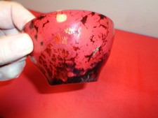 Antica ciotola di vetro aperta