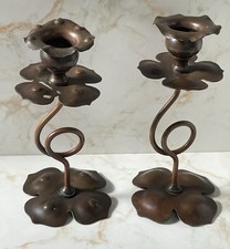 Coppia di candelabri in rame
