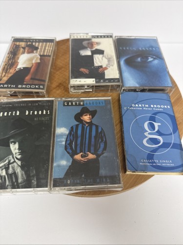 Garth brooks lot - brooks, vintage