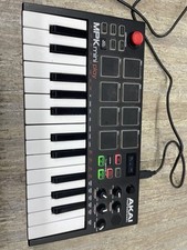 🎹 AKAI Professional MPK