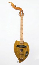 Chitarra tradizionale