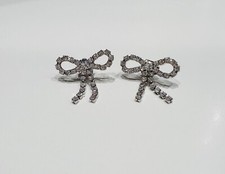 Orecchini fiocchetto in strass