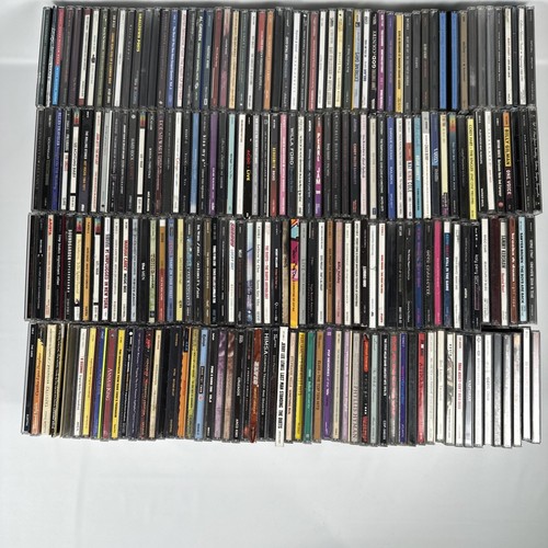 Lot 200 plus music cds - plus,