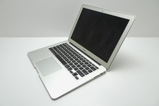 MacBook Air 13", Early 2015 |