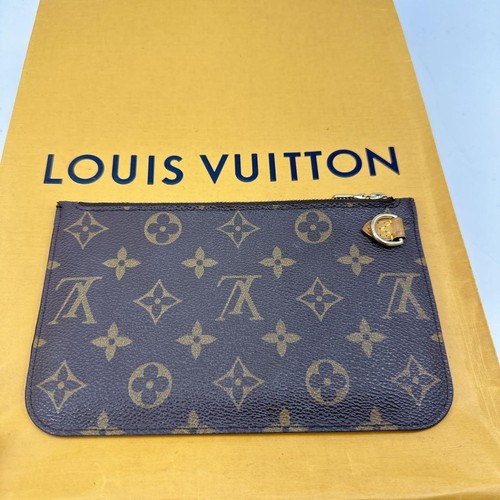 Louis vuitton monogram - louis,