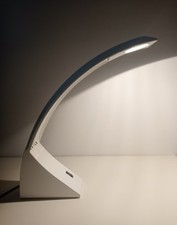 LAMPADA TAVOLO Arco VINTAGE abat jour FERRO smaltato BIANCO Scrivania