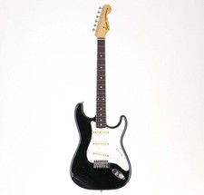 Squier by Fender SST-45 JV