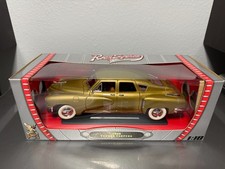 1/18 DIECAST ROAD SIGNATURE