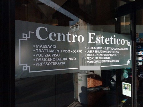 Attrezzatura estetica - attrezzatura,