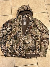 Felpa con cappuccio grande