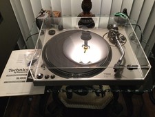 Giradischi Technics SL-1800