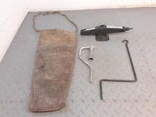 JAGUAR SERIES 3 REAR BOOT JACK