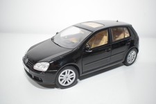 C16 1:18 BBURAGO BURAGO VW