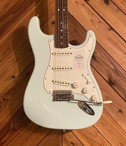 Fender made japan - fender,