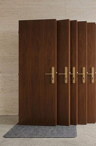 Porte legno color noce - in,