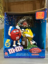 MISB 00611 red & yellow M&M