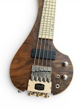 FingyBass scala corta da