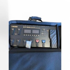 BOSS Pedale Multieffetto