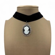 Collana Chocker in stile
