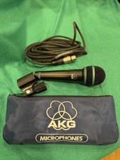 AKG D880 Microfono dinamico