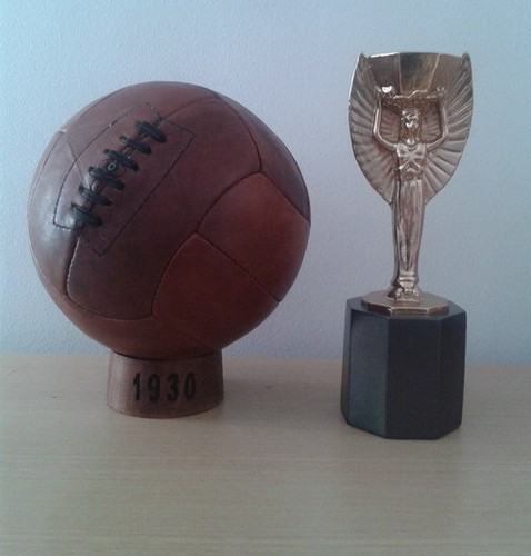 Official match ball 1930 - official,