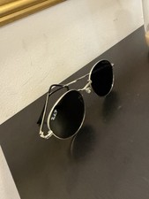 Ray ban sun glasses