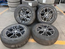 cerchi in lega con gomme