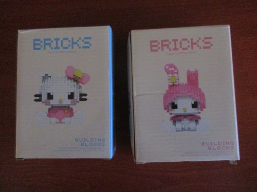 Hello kitty building - kitty,