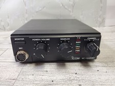  Ricetrasmettitore radio UHF