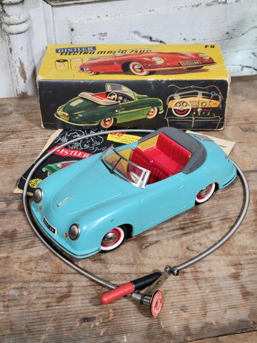 Scatola auto giocattolo latta