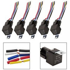 Relè per auto pronti per il