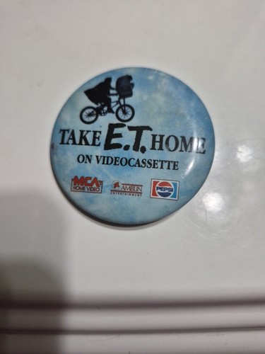 Take pulsante a spilla - take, e.t.