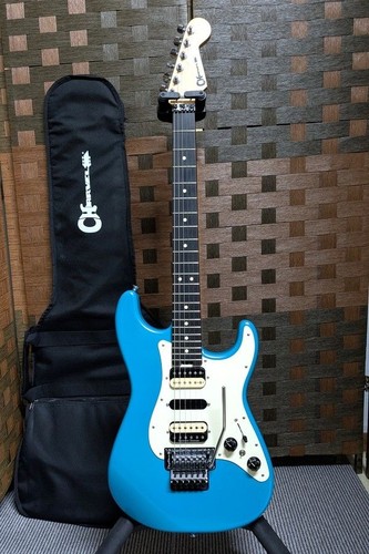 Chitarra elettrica modificata