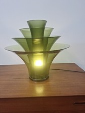lampada da tavolo design recente mod Petalo in vetro verde oliva murano