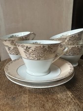 Tazza da tè e piattini parte