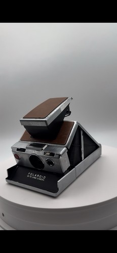 Polaroid land camera - sx-70,