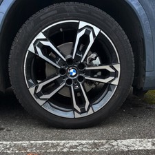 Cerchio originale Bmw X1 X2 19 Msport segnato (Kreis vom Bürgersteig zerkratzt)