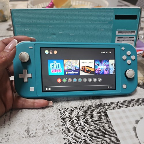 Nintendo switch lite console - nintendo,