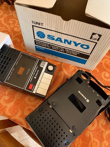 Sanyo cassette tape recorder - sanyo, recorder-