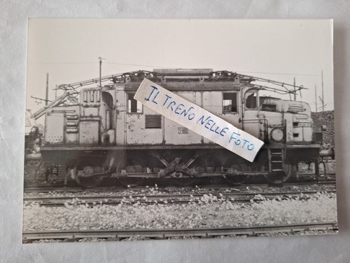 Fotografia locomotore trifase - fotografia,
