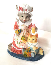 Statuina Mrs. Emma erba gatta