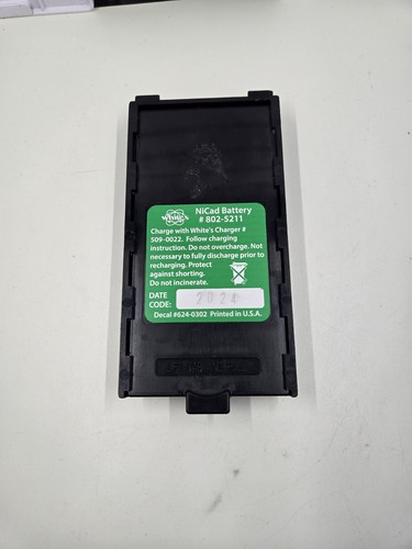White metal detector - white's,