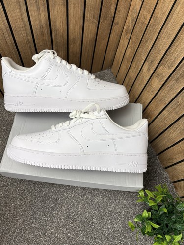 Nike air force one triple - air,
