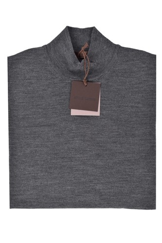Maglione collo alto - , stile