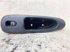 PULSANTIERA ANTERIORE DESTRA